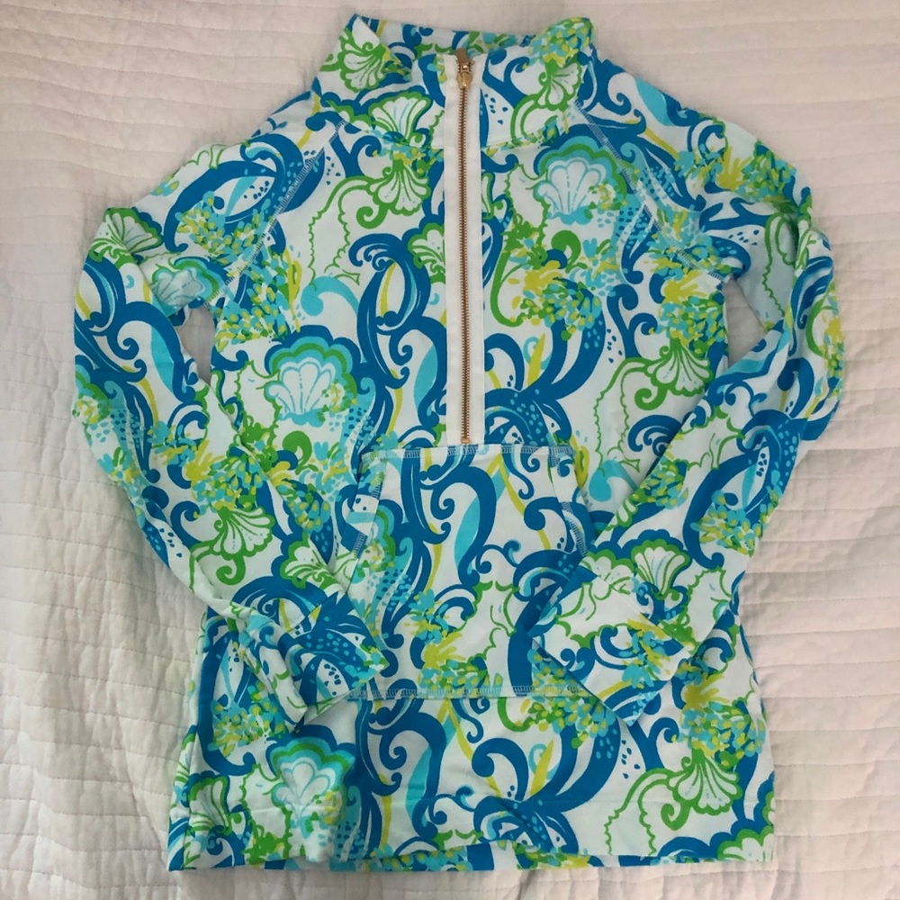 Never been worn! Lilly Pulitzer pullover! XS